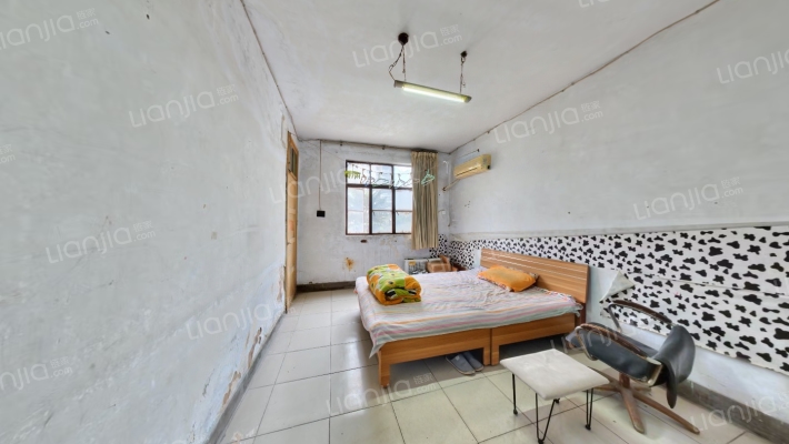 黄河路90号院二手房实景图