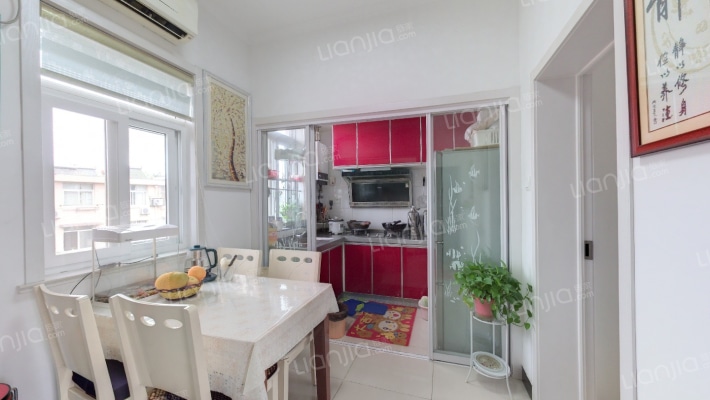 山潘一村二手房实景图