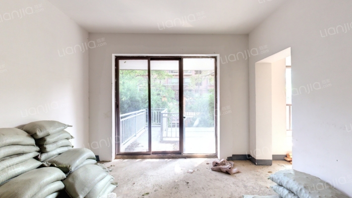 中产花香四季二手房实景图