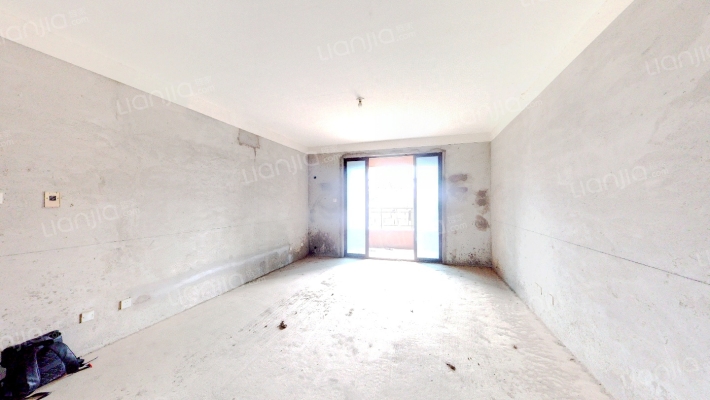 中海朝阳郡铂宫二手房实景图