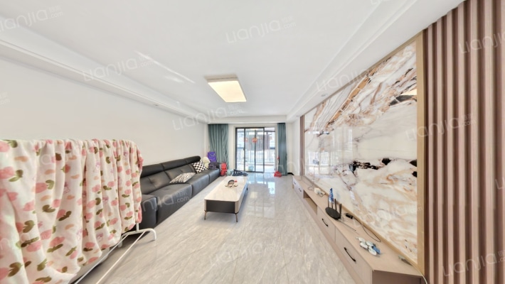 民主佳苑二手房实景图