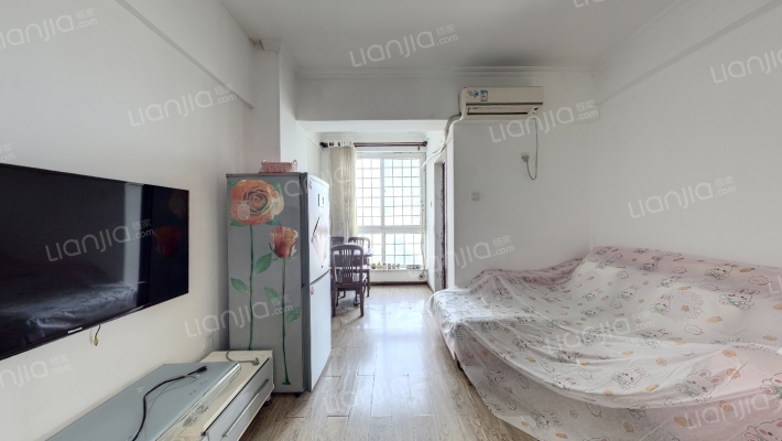 明天花园二手房实景图