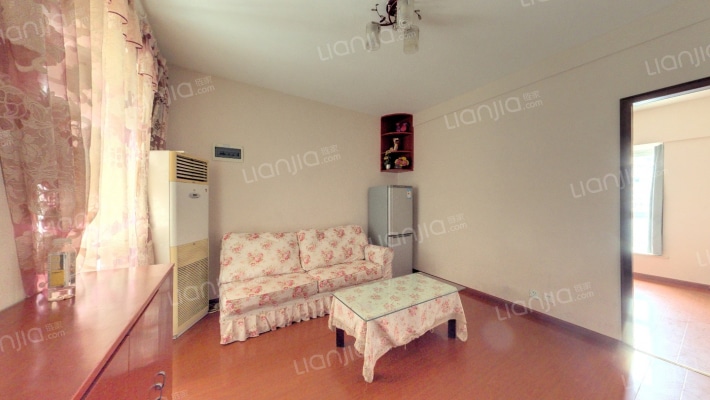 彩泉公馆二手房实景图