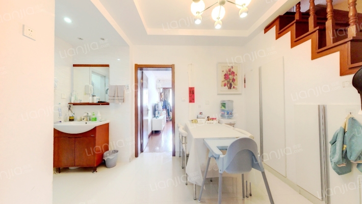 华银花园二手房实景图