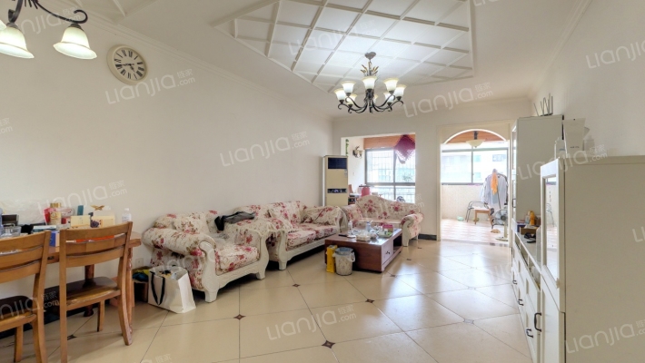 白兰地二手房实景图