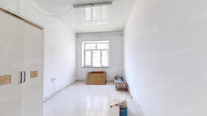 老拖配家属楼二手房实景图