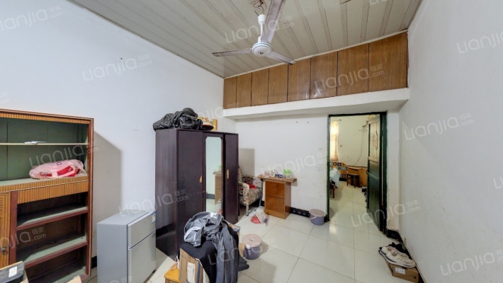 麦园齐洛瓦宿舍二手房实景图