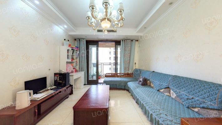 融创凡尔赛领馆二期二手房实景图