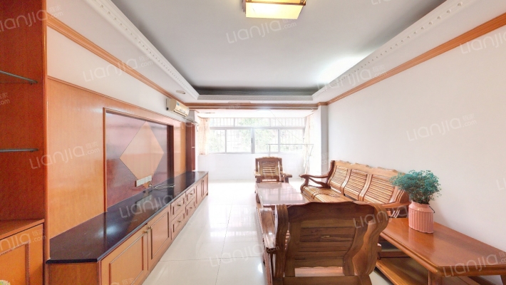 南桦花园二手房实景图