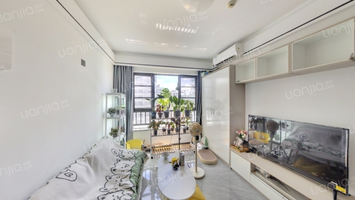 依山云锦二手房实景图