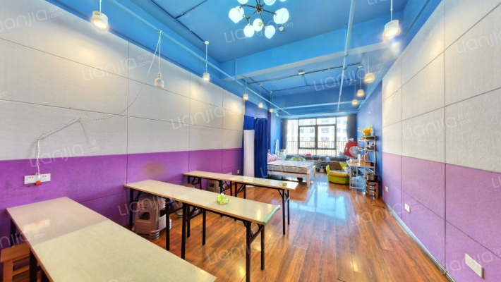 美的广场二手房实景图