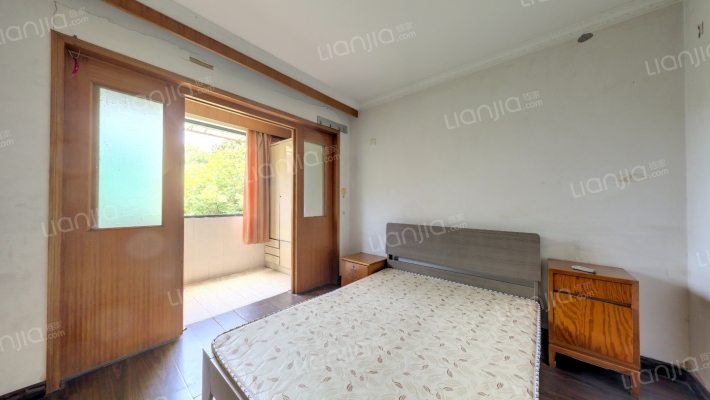 东新园东荷星苑二手房实景图