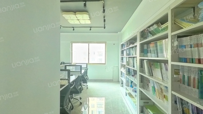 東方名都二手房实景图