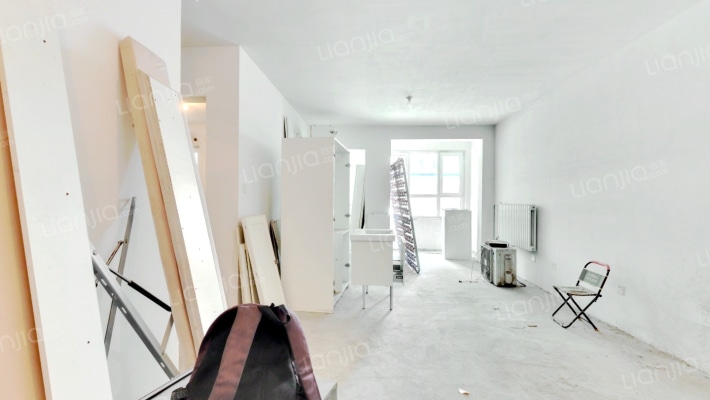 龙成里恒泰悦季二手房实景图