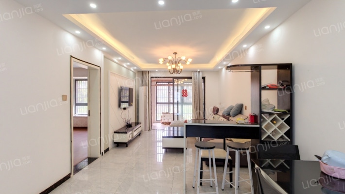 瑶海名门南郡二手房实景图