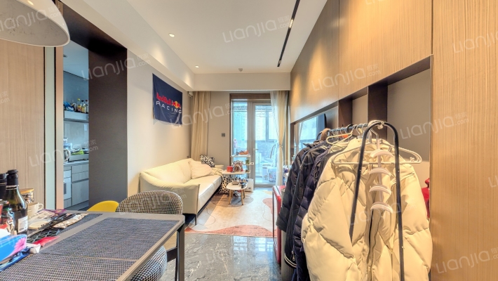 浦发壹滨江(崮山北路100弄)二手房实景图