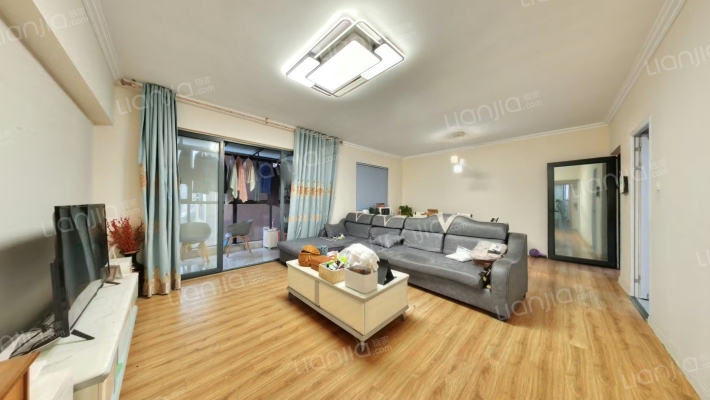 蜀镇锦云阁二手房实景图