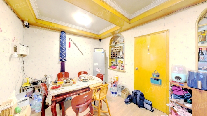 市科协宿舍二手房实景图