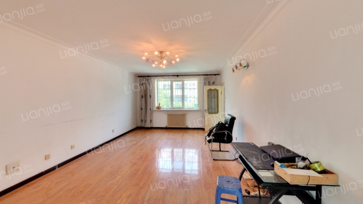 馨苑小区二手房实景图