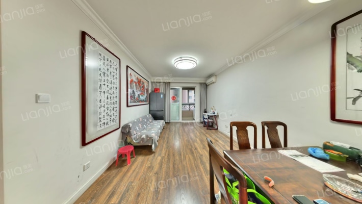 中海凯旋门二手房实景图