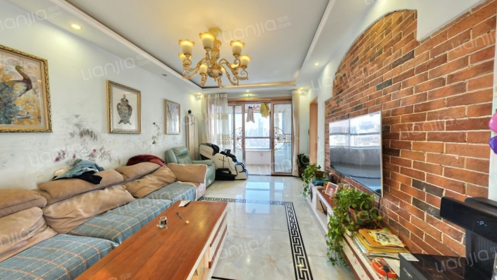 名辉豪庭二手房实景图