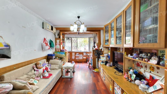 高教新村二手房实景图