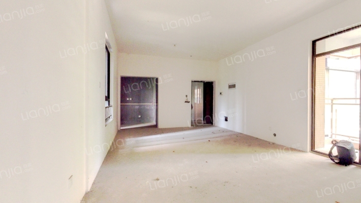 美林康城二手房实景图