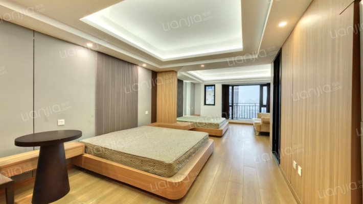 香年广场二手房实景图