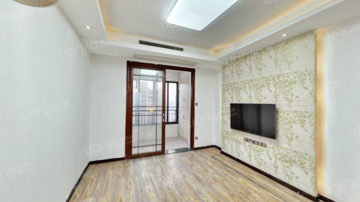 观澜高尔夫公馆二手房实景图