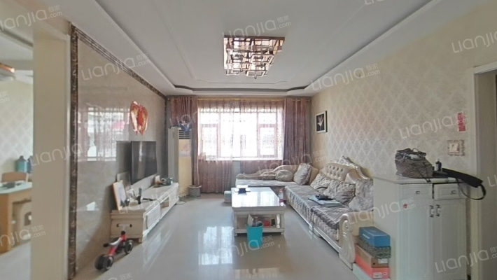 新成佳苑二手房实景图