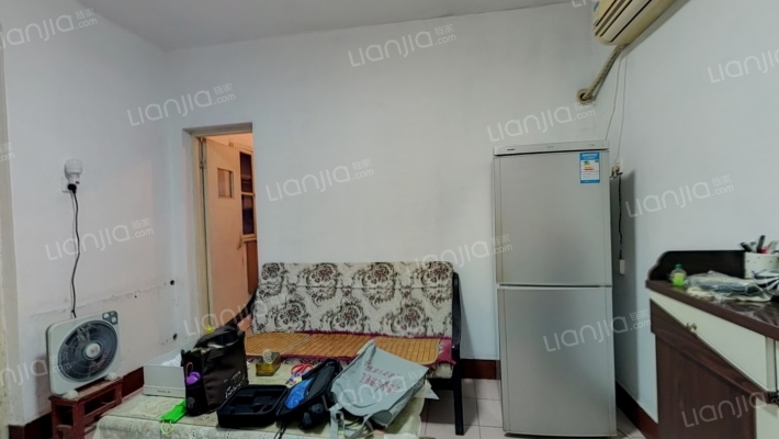 灯泡厂家属院二手房实景图