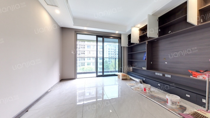 融创金成臻蓝府二手房实景图