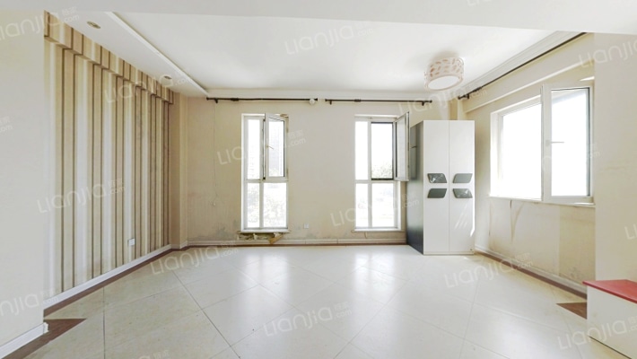 中房.馨园二手房实景图