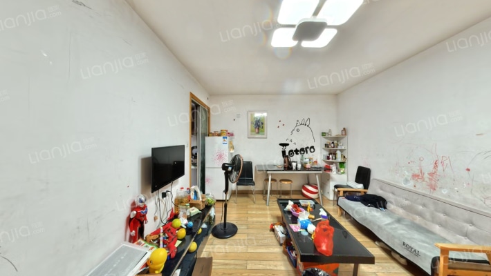 樱花社区二手房实景图