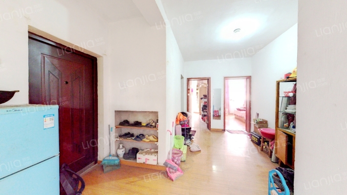 新年新村二手房实景图