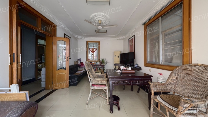 南门路二手房实景图