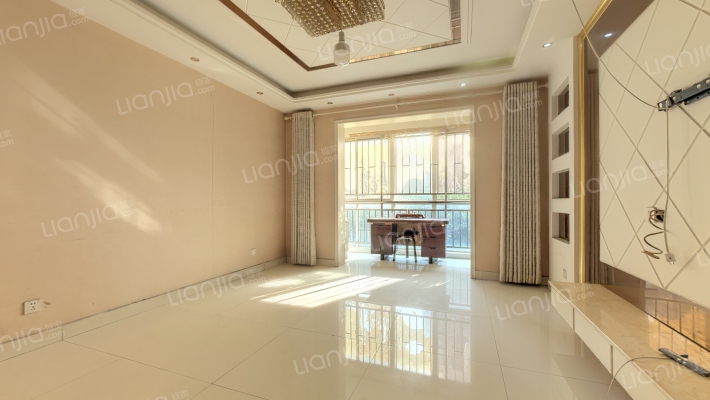 水境怡园二手房实景图