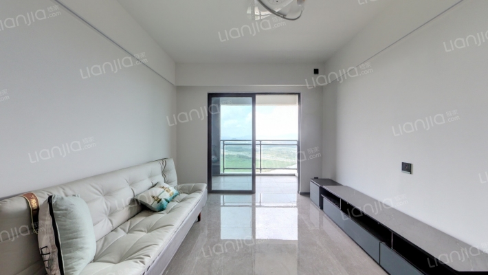 雅居乐·湾际壹号二手房实景图