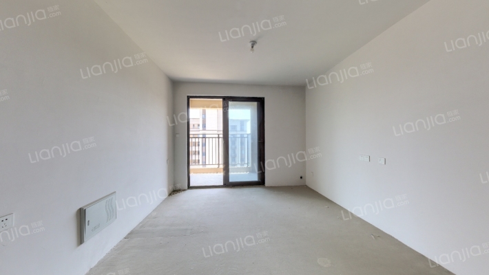 中骏雍景湾二手房实景图