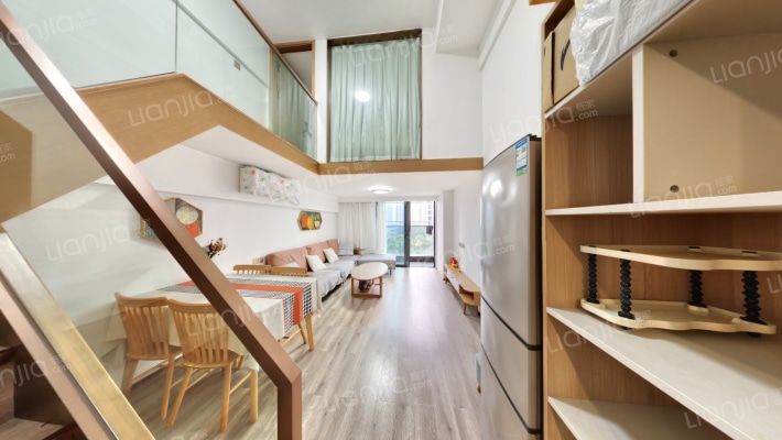 旺德府万象时代二手房实景图