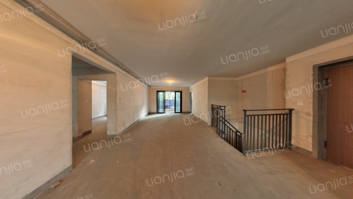 万科未来之光有墅二手房实景图