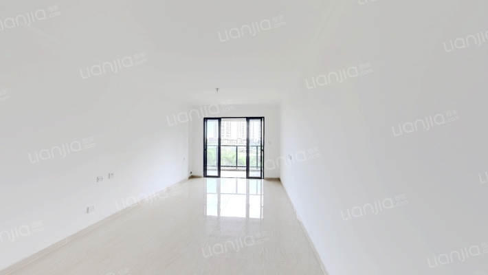 彰泰红树湾小区二手房实景图