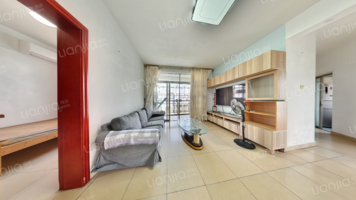 桦润馨居C区二手房实景图