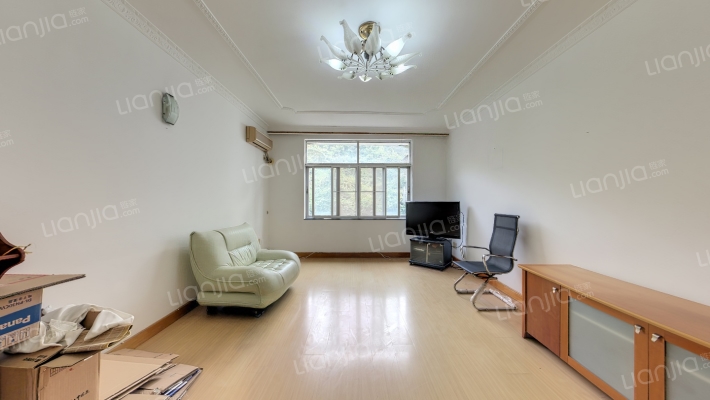 中航小区二手房实景图