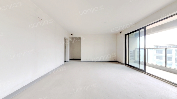 龙湖康田麓宸（四期）二手房实景图