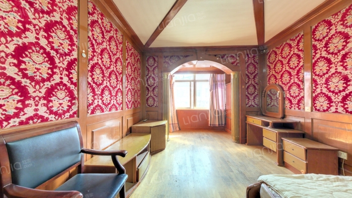 海滨花园小区富夼街二手房实景图