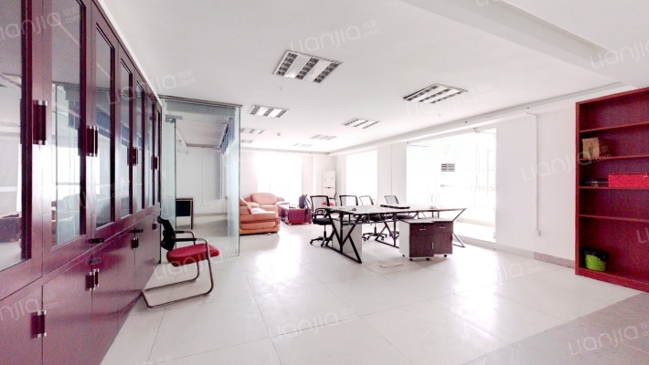 宝发胜意酒店二手房实景图