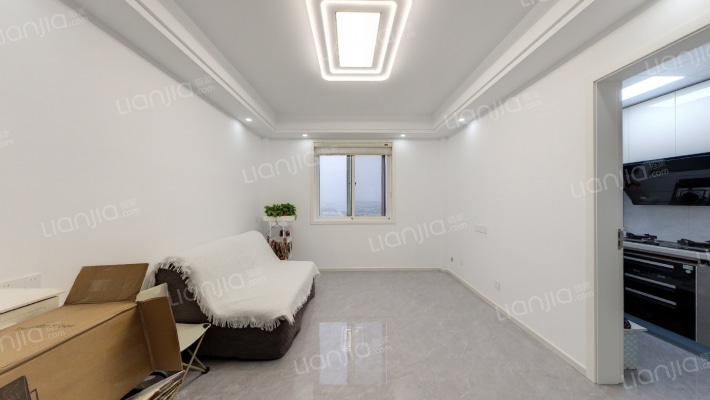 128国际公寓二手房实景图