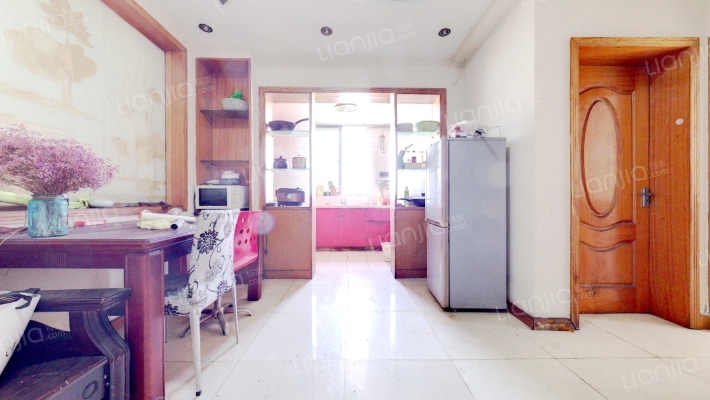 云梨小区二手房实景图