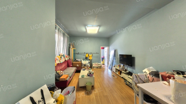 俊豪名居二手房实景图